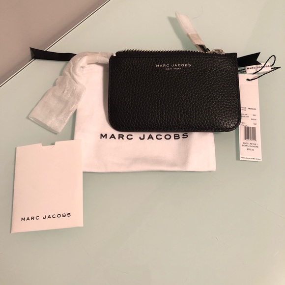Marc Jacobs Handbags - Marc Jacobs Gotham City Pebbled Leather Key Pouch